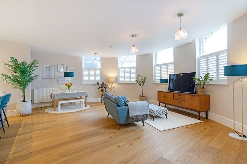 Property photo 3 of 12 Open Plan Reception