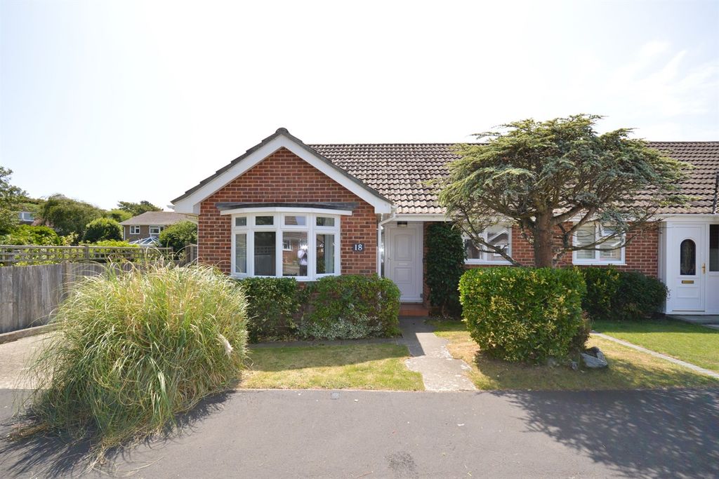 Property photo 1 of 10 (Main)