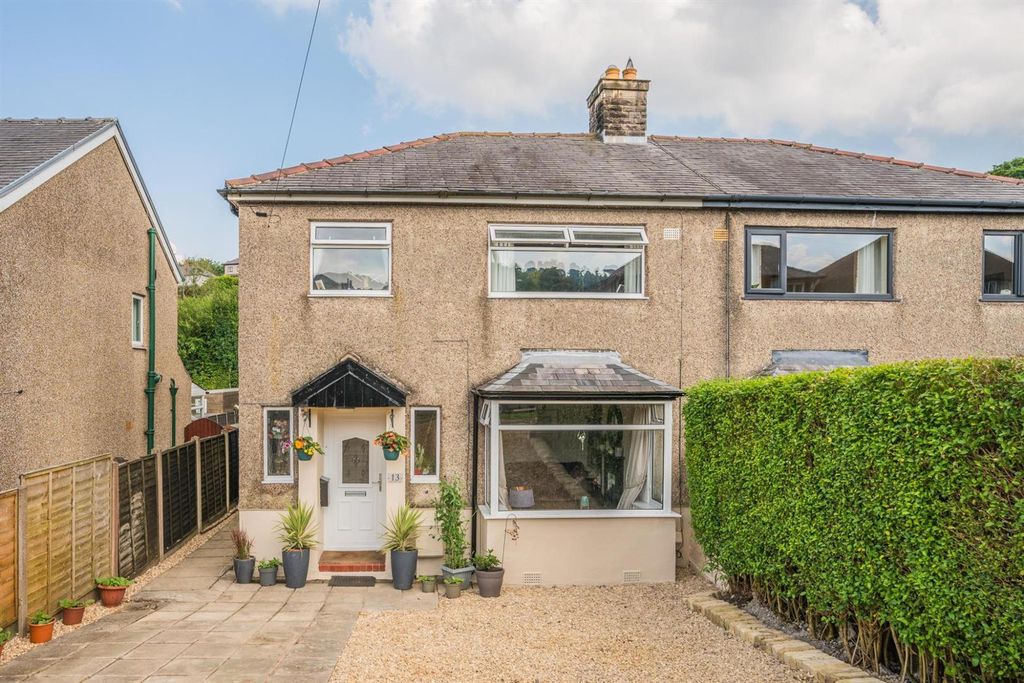 Property photo 1 of 24
