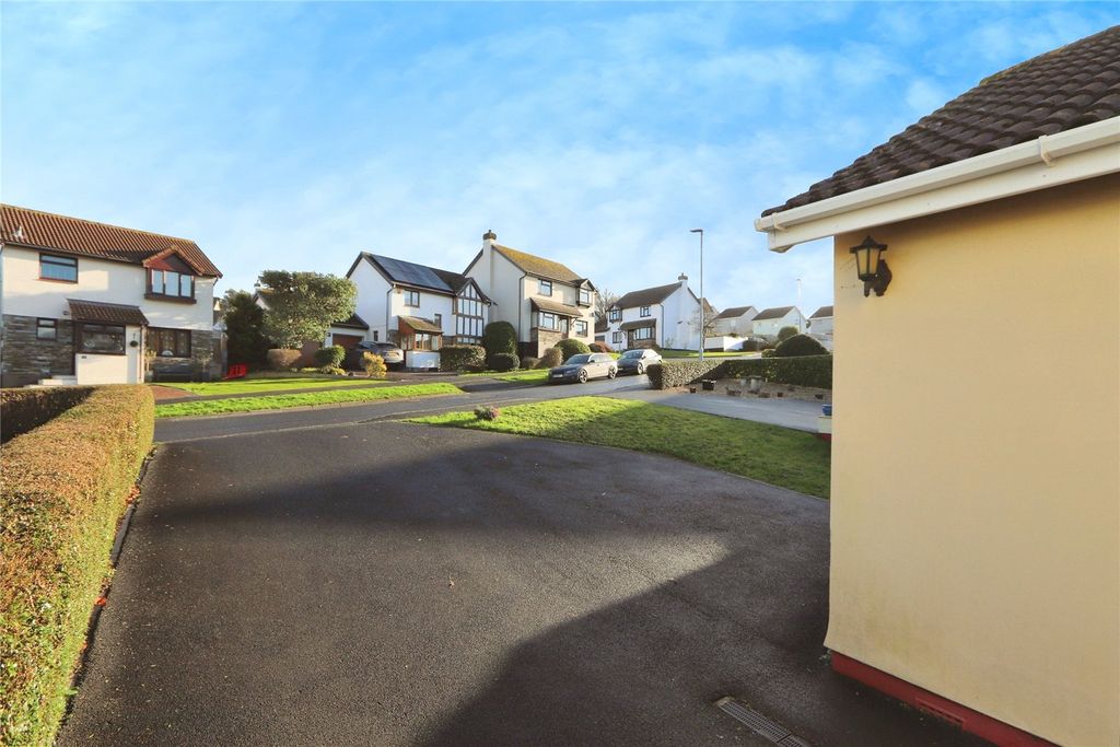 Property photo 2 of 15 Picture No. 25