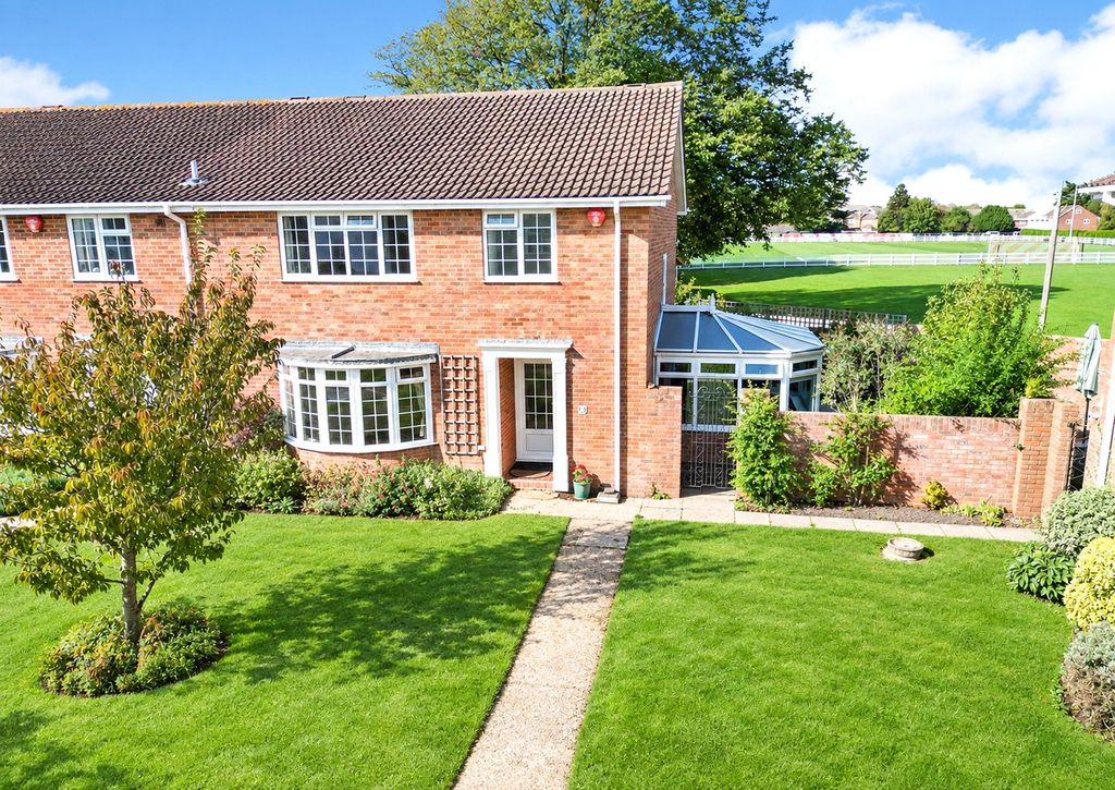 Property photo 1 of 21 Picture No. 32