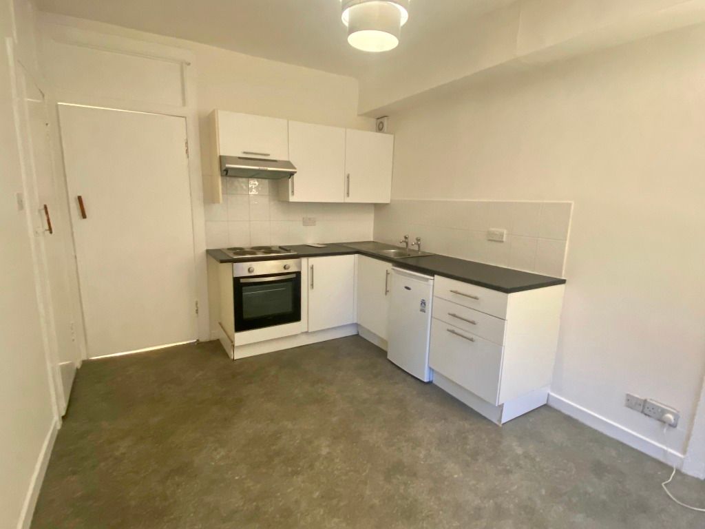 Property photo 1 of 8 Photo 1