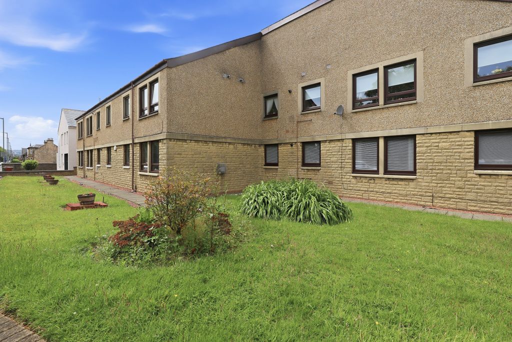 Property photo 1 of 23