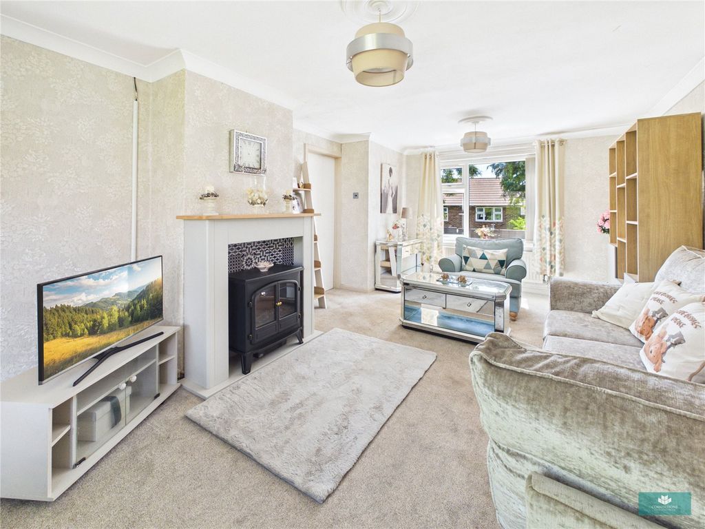 Property photo 2 of 32 Picture No. 09