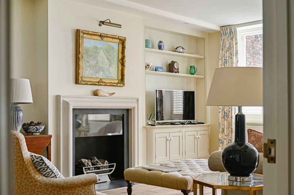Additional image 4 of 6 bed terraced house for saleMiddle Street, Deal CT14