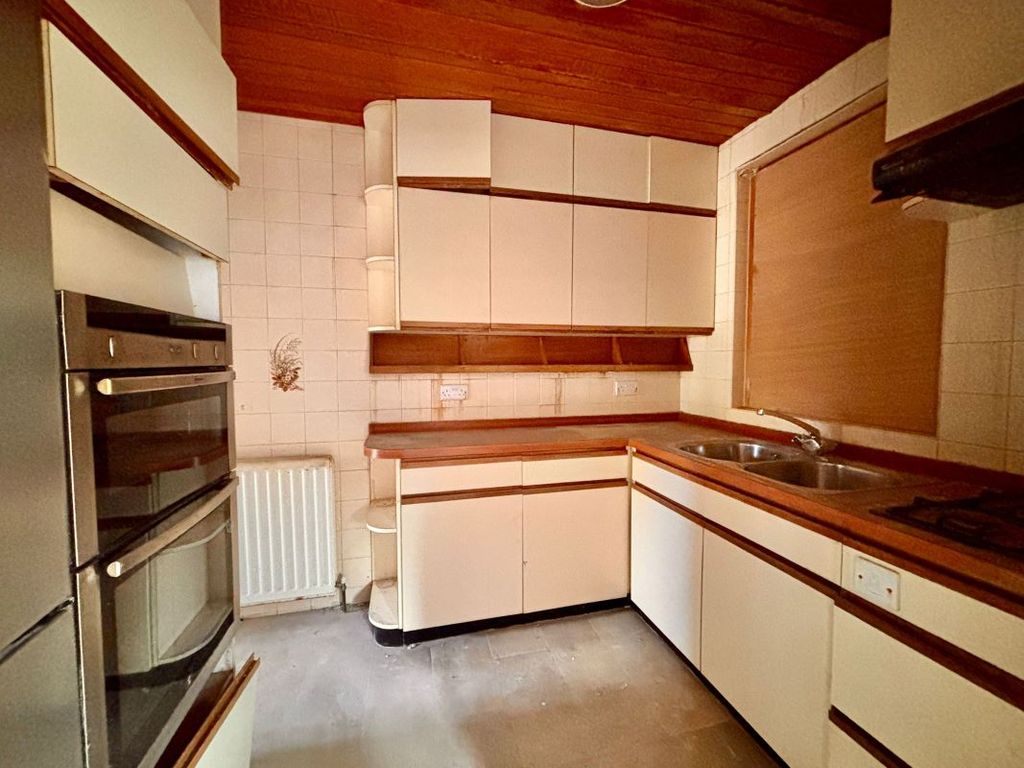 Property photo 2 of 10 Image 2