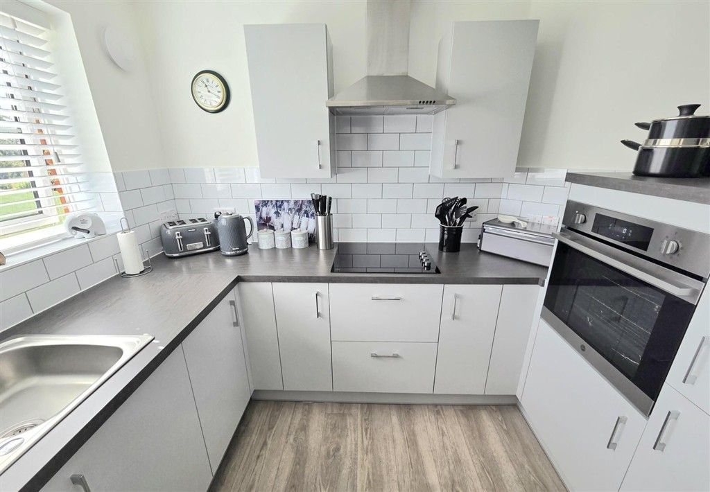Property photo 3 of 6 Kitchen 23 Sep