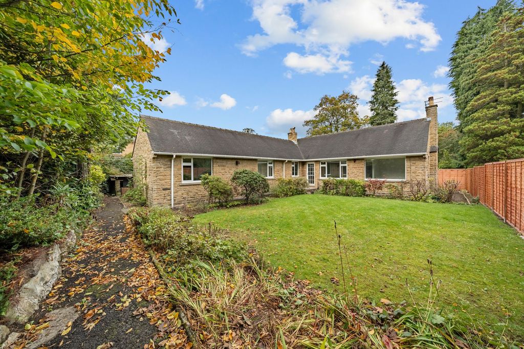Property photo 1 of 31