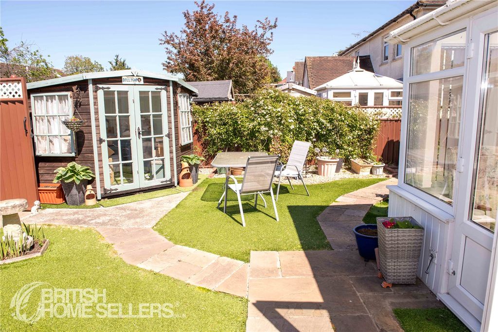 Property photo 1 of 30 Picture No. 32