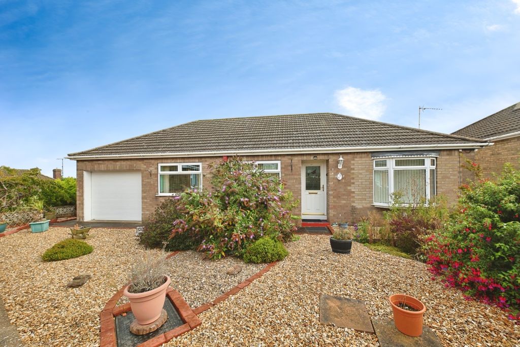 Property photo 1 of 8 4436783