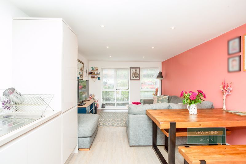 Property photo 2 of 16 Photo 15