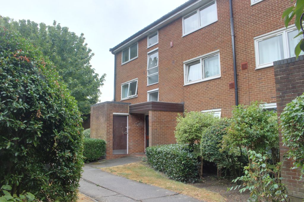 Property photo 3 of 7