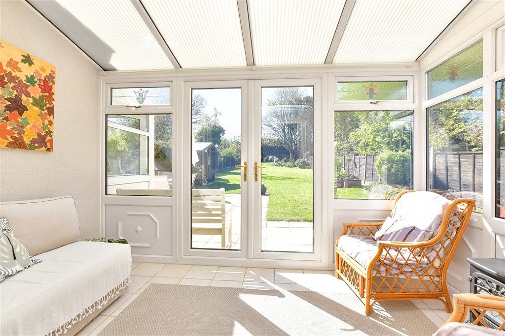 Property photo 3 of 17 Conservatory