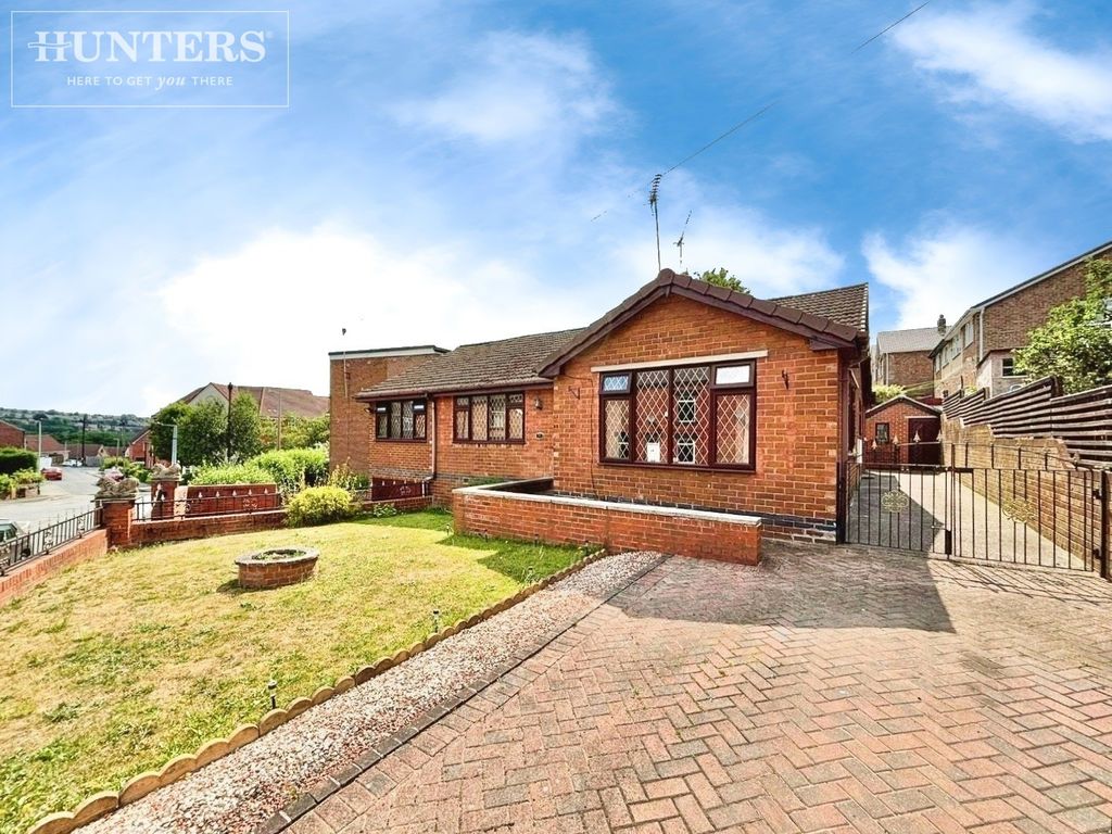 Property photo 1 of 13 Pbox-Front_Of_House-332950.Jpg