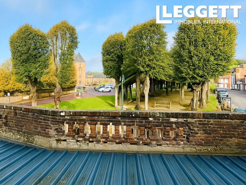 Property photo 2 of 10