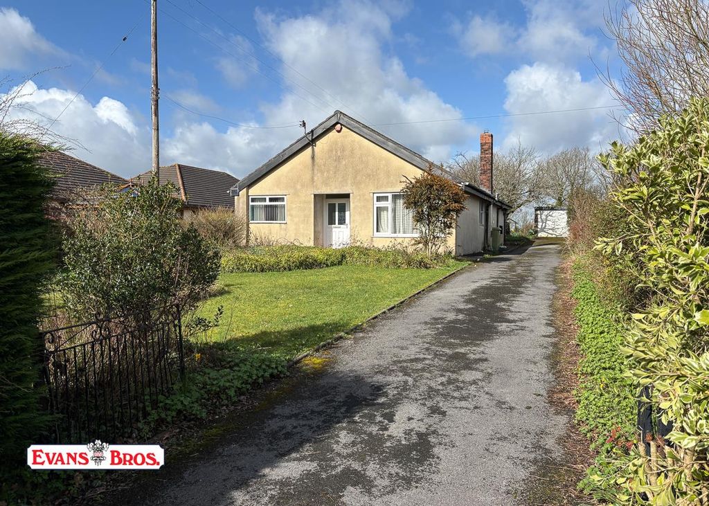 Property photo 2 of 21 Img_1048.Jpg