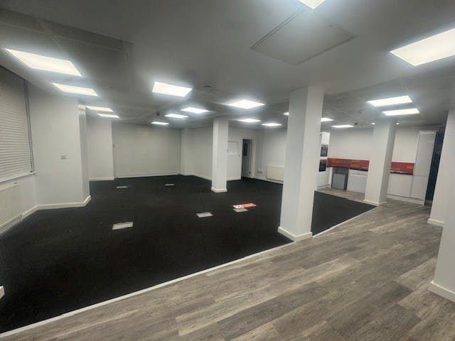 Property photo 2 of 6 1.Jpg