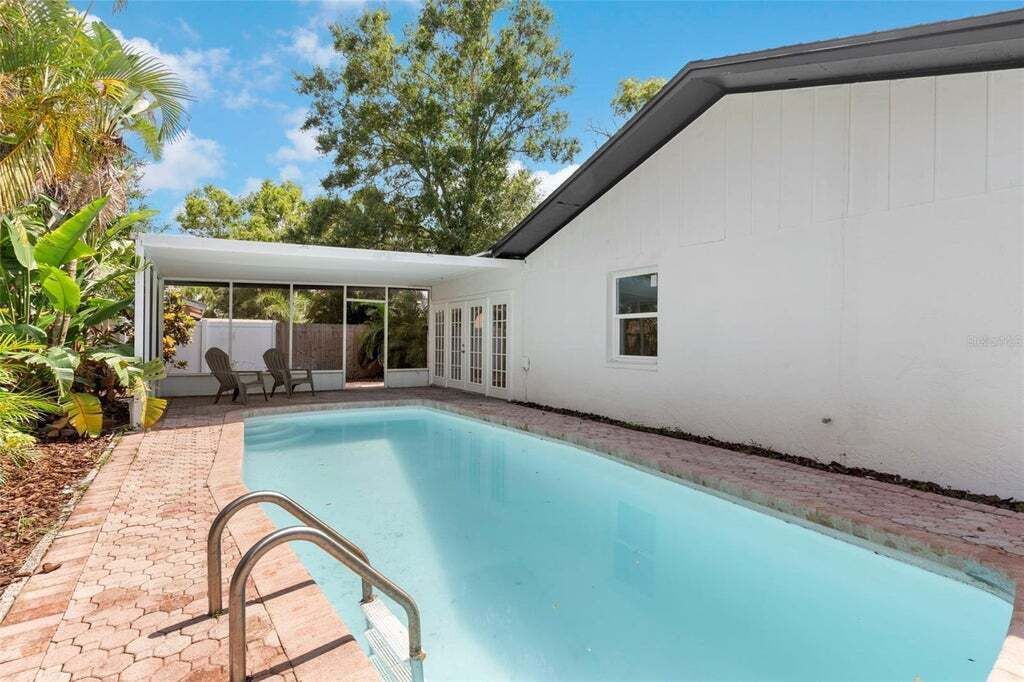 Property photo 3 of 20 <Alttext/>