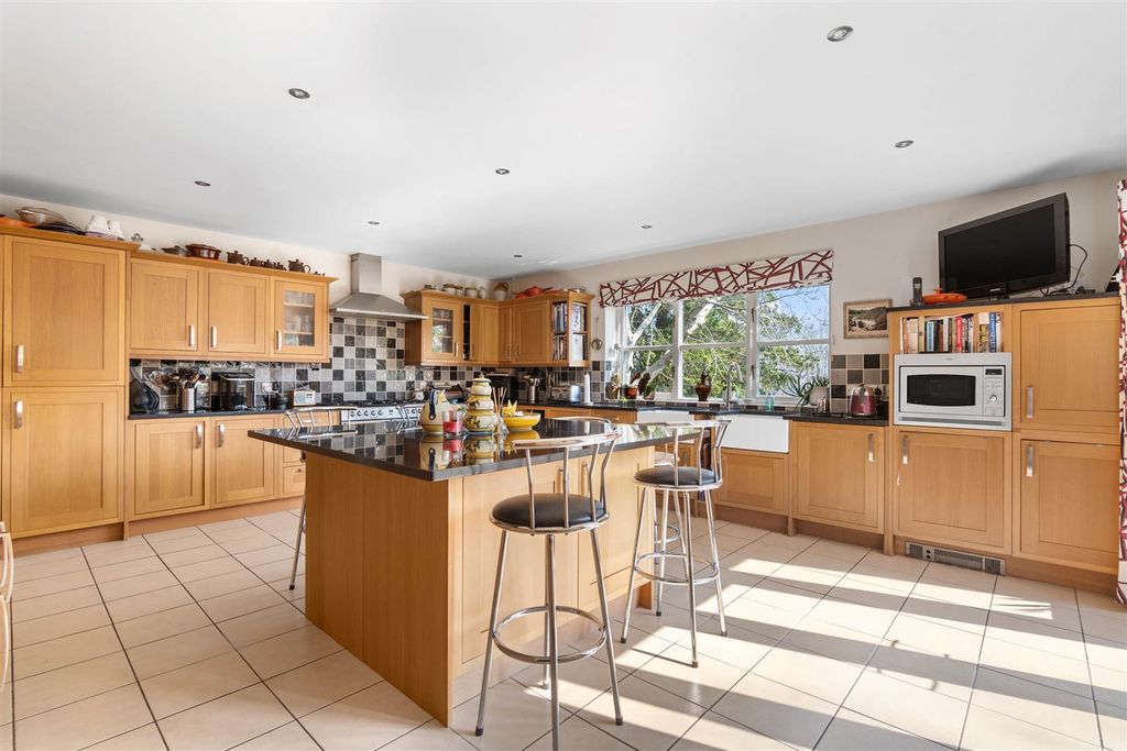 Additional image 11 of 6 bed detached house for sale223 Wells Road, Malvern WR14