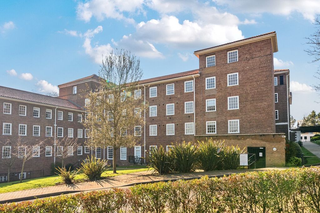 Property photo 1 of 8 Picture No. 31