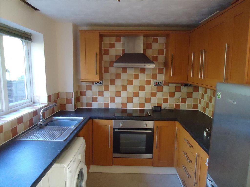 Property photo 2 of 9