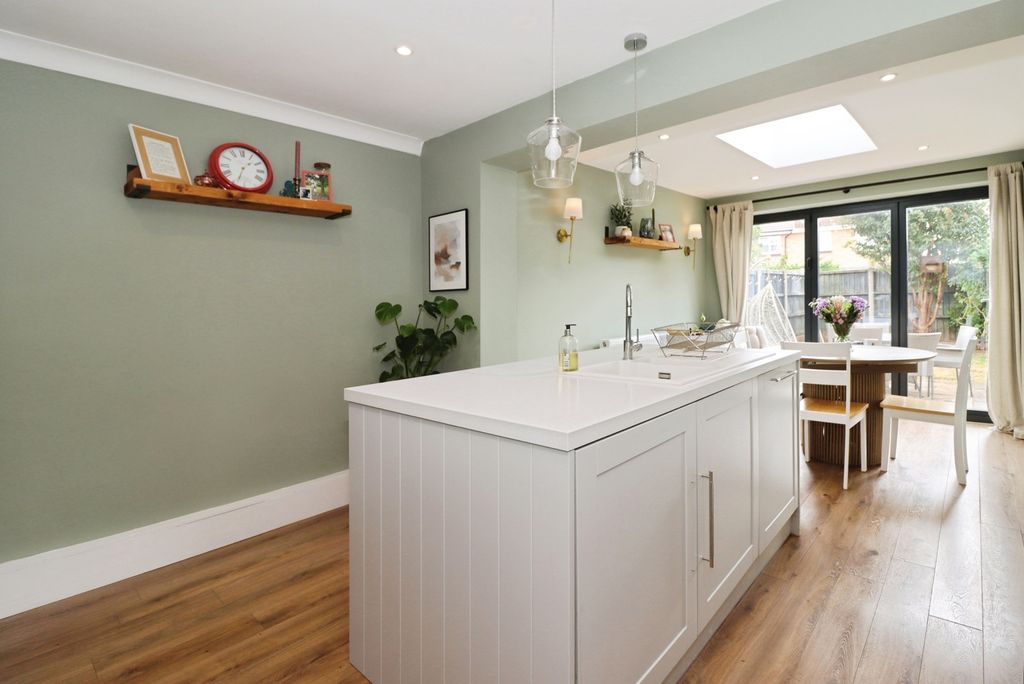 Property photo 2 of 14 Pbox-Img.Jpg