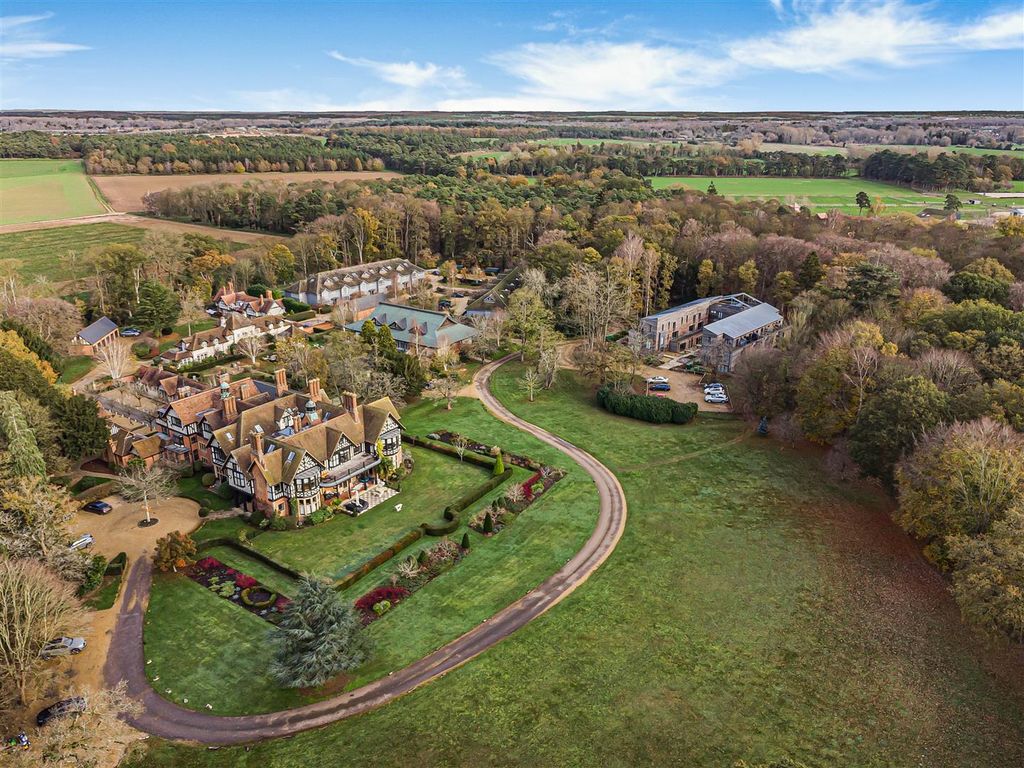 Property photo 3 of 17 4_67091.Jpg