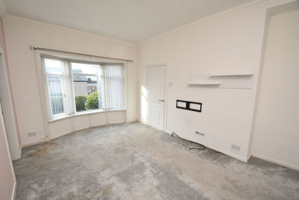 Property photo 3 of 19 4827634