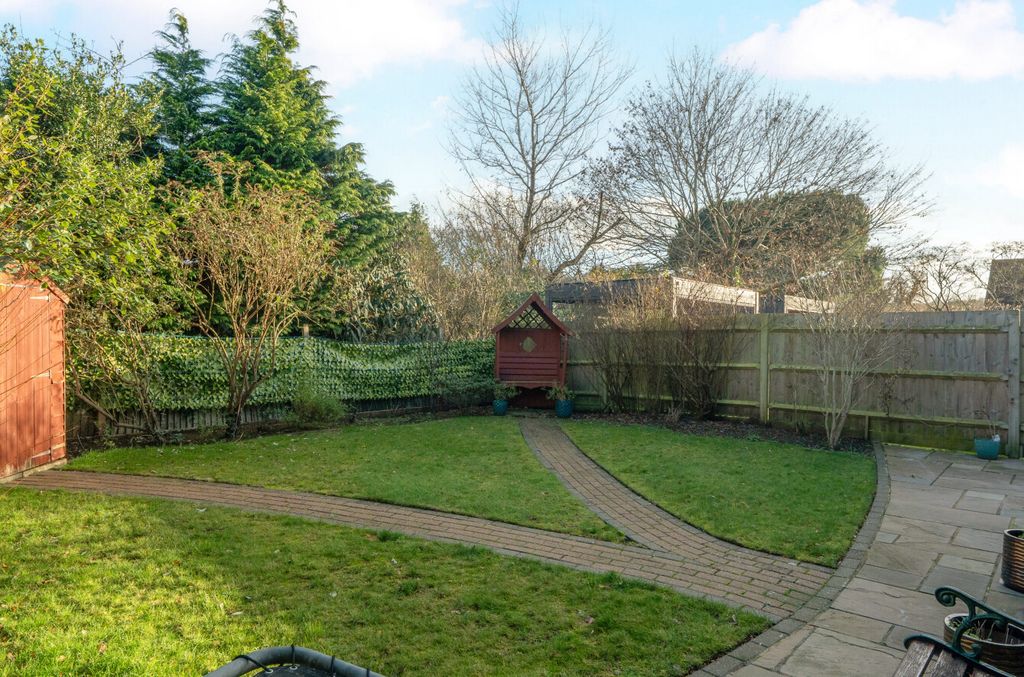 Property photo 3 of 31 1388253-5-69397d4...