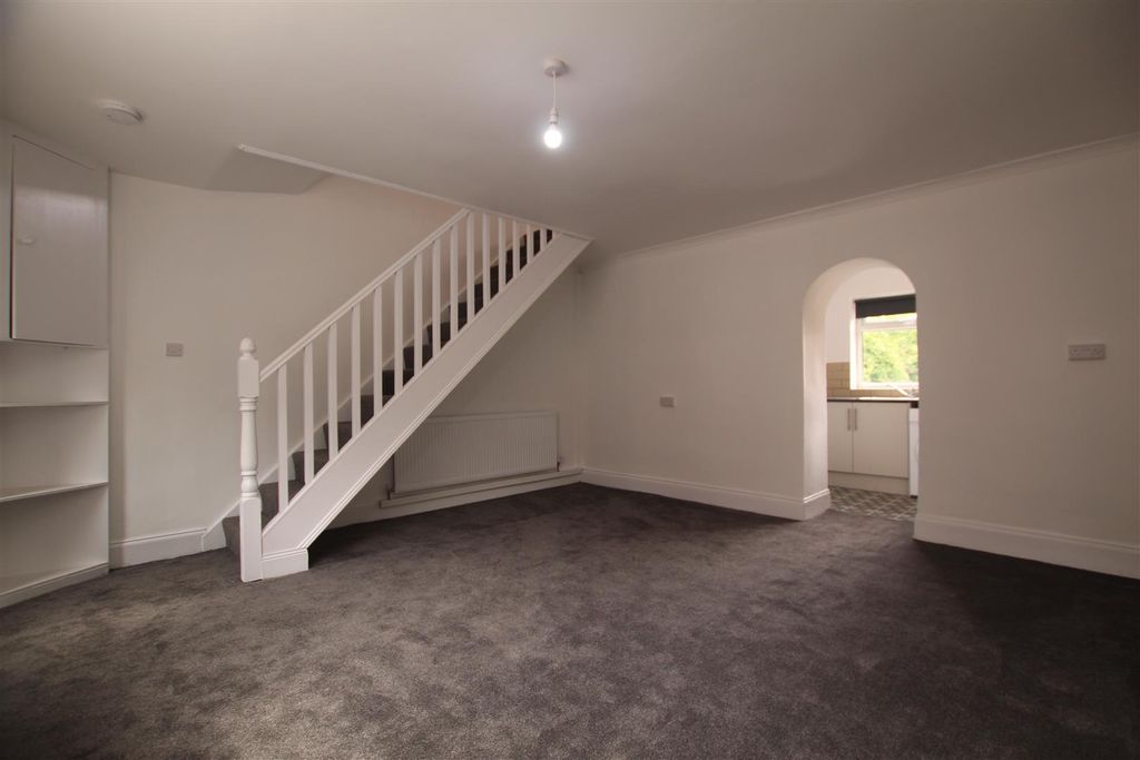 Property photo 3 of 11 Img_6325.Jpg