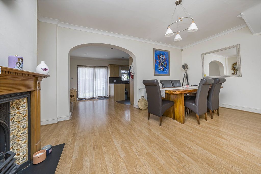 Property photo 1 of 14 Reception Room