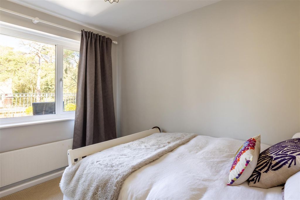 Additional image 28 of 5 bed detached house for saleGatton Road, Reigate RH2