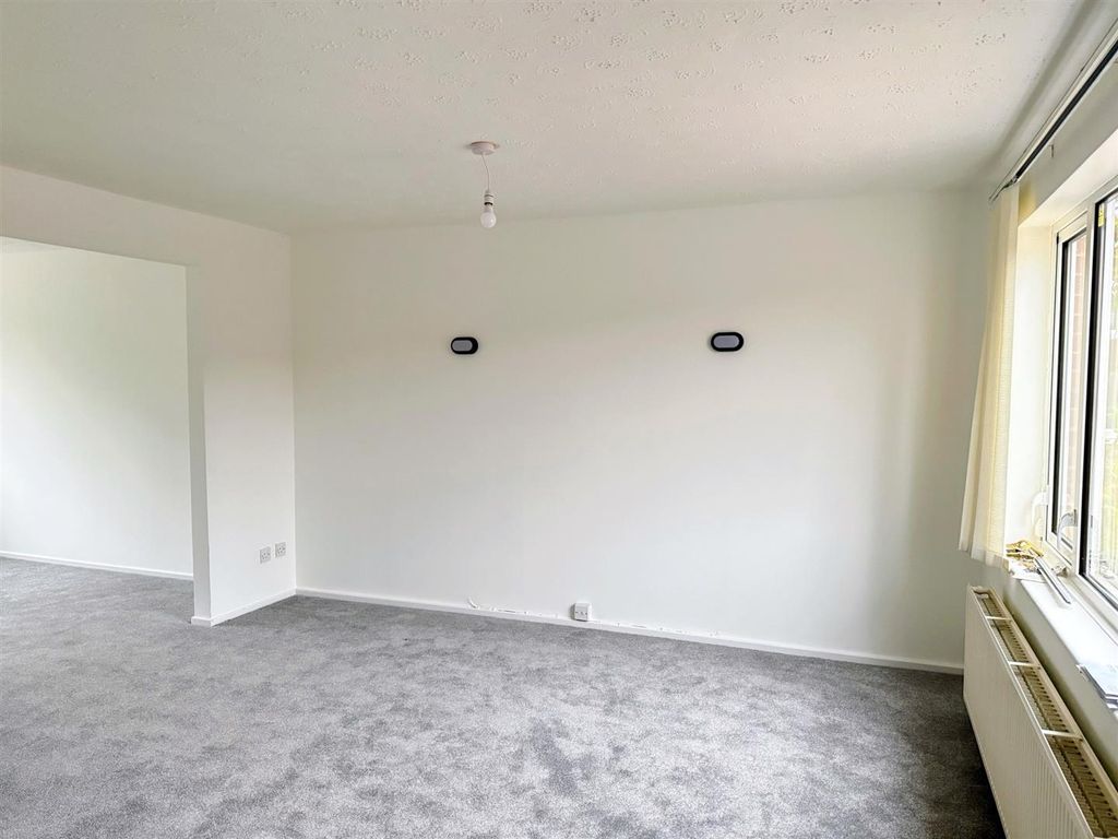 Property photo 3 of 15 Img_3418.Jpg