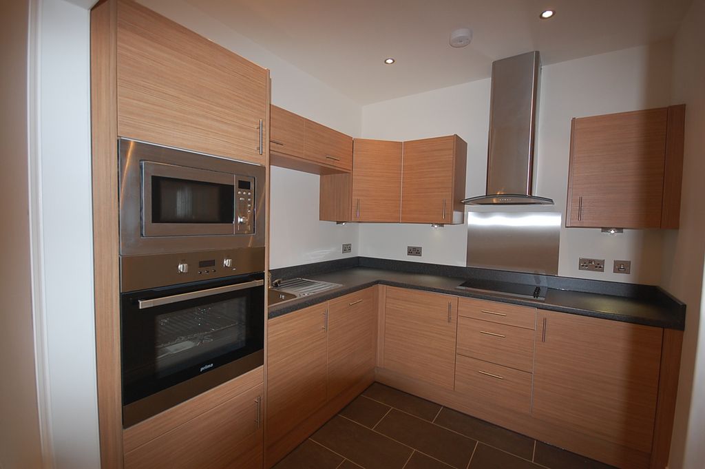 Property photo 1 of 4