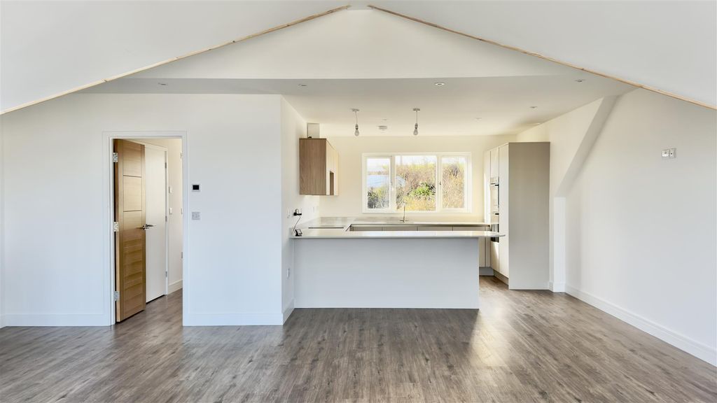 Additional image 4 of 4 bed property for saleWelway, Perranporth, Truro TR6