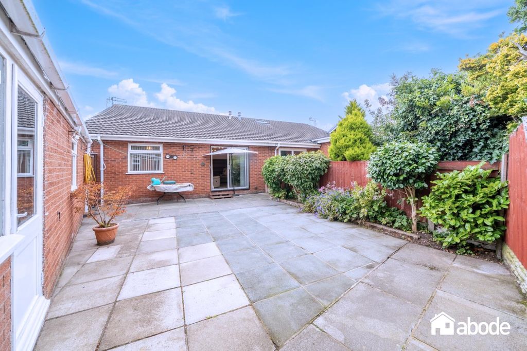Property photo 2 of 16 Dsc01981-Hdr.Jpg
