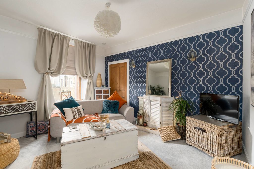 Property photo 3 of 15 Photo 3