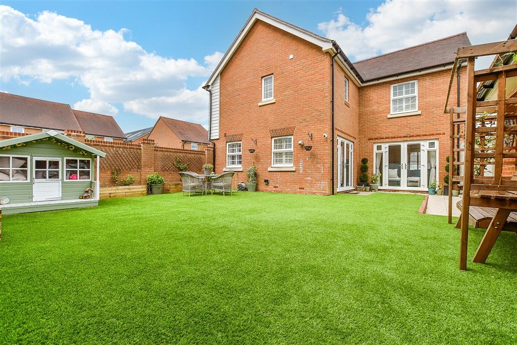 Property photo 2 of 16 Rear Garden