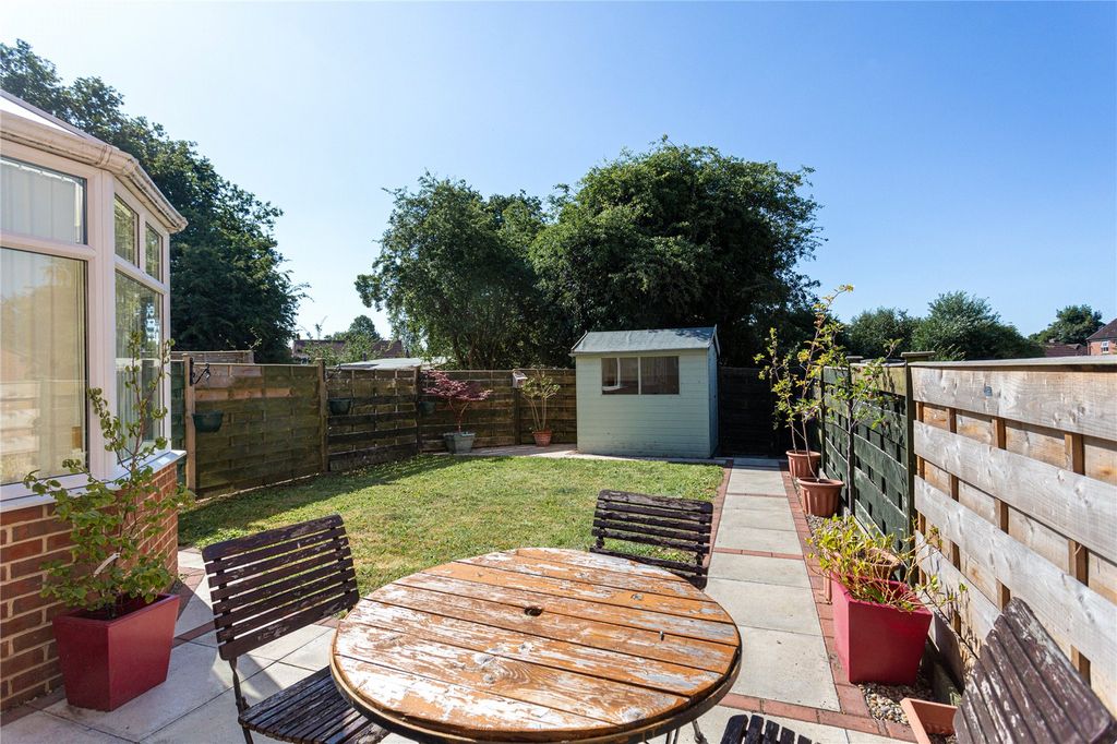 Property photo 3 of 18 Photo