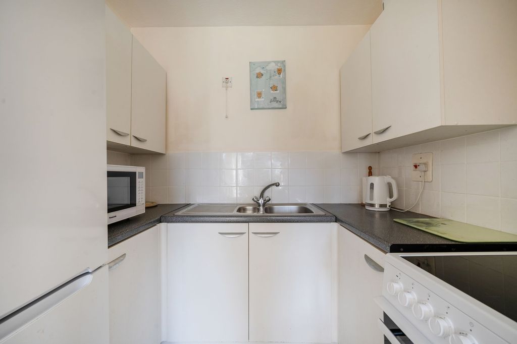 Property photo 2 of 13 Kitchen