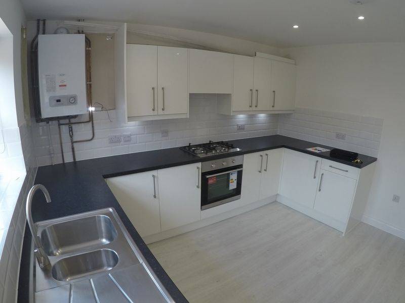 Property photo 3 of 13 Photo 6