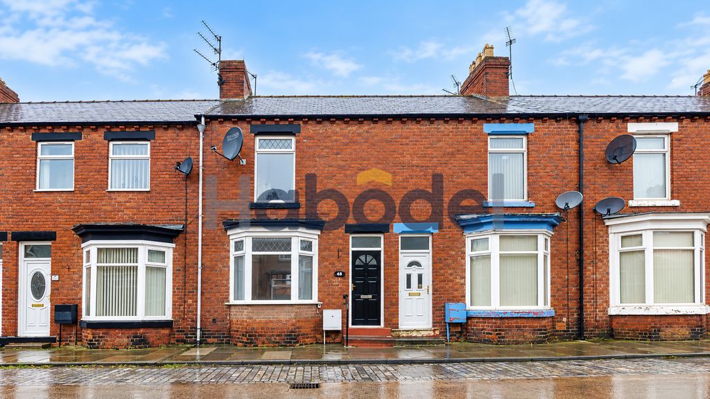 Property photo 1 of 9