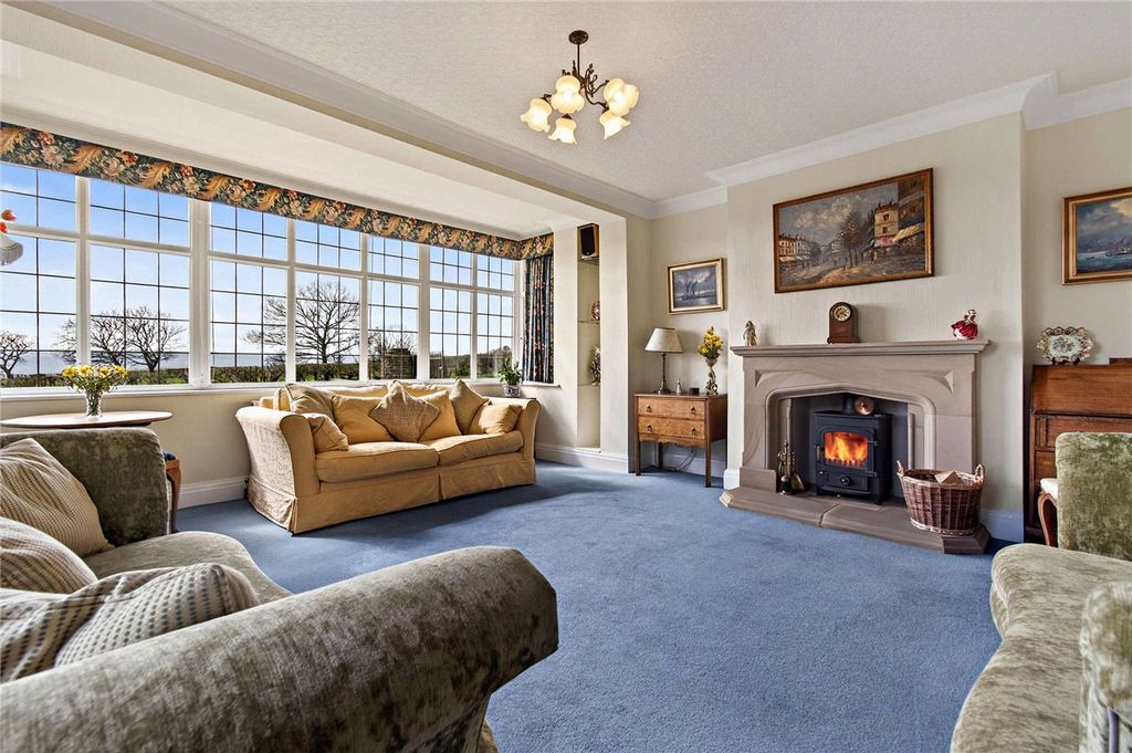 Property photo 3 of 24 Picture No. 06