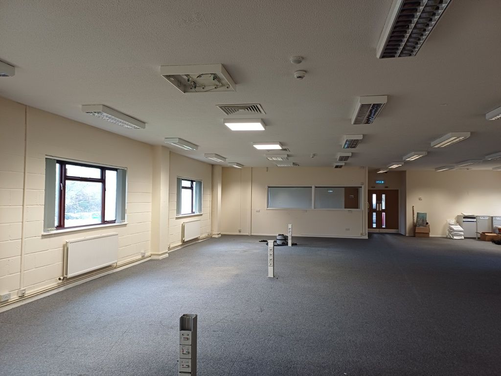 Property photo 2 of 12 Photo 1