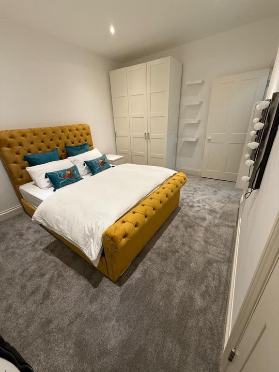 Property photo 2 of 5