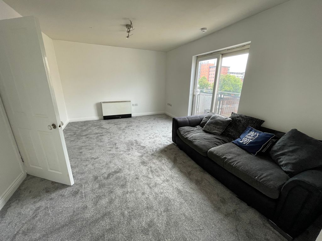 Property photo 3 of 9