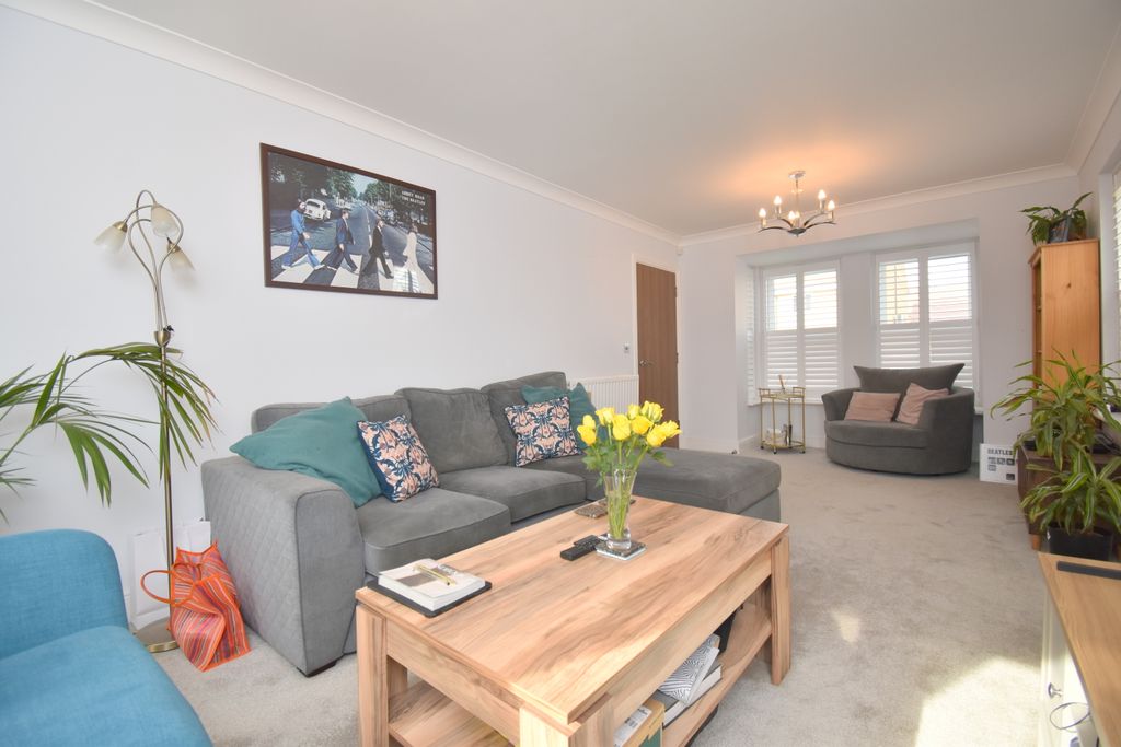 Property photo 3 of 22