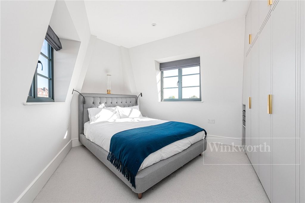 Property photo 2 of 11 Picture No. 02