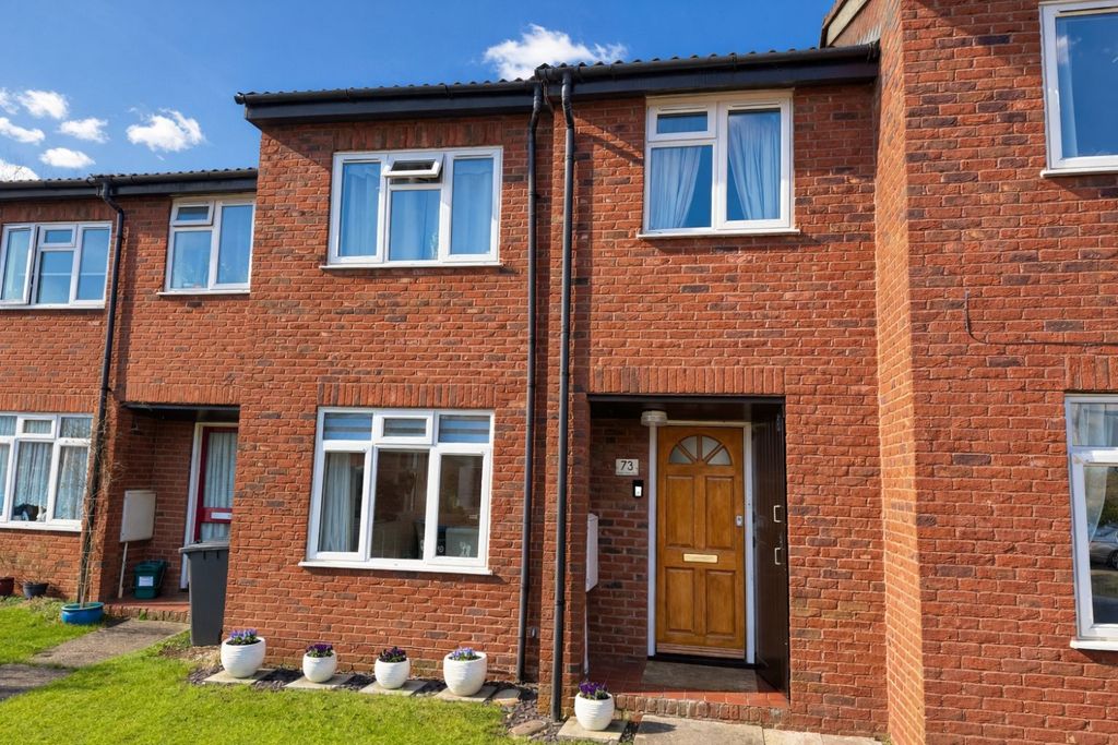 Property photo 1 of 9 Front