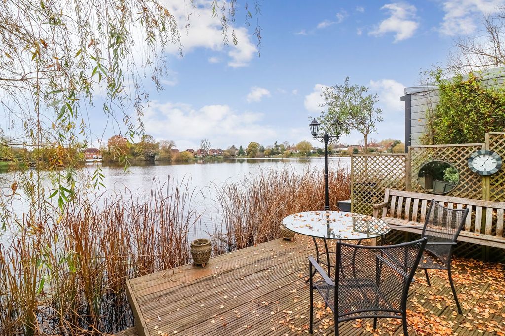 Property photo 3 of 29